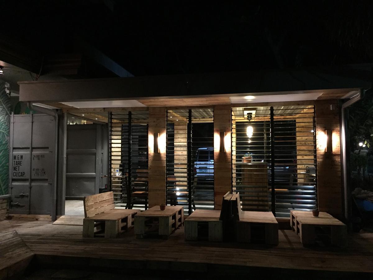 Hostel Seven Cebu Ngoại thất bức ảnh